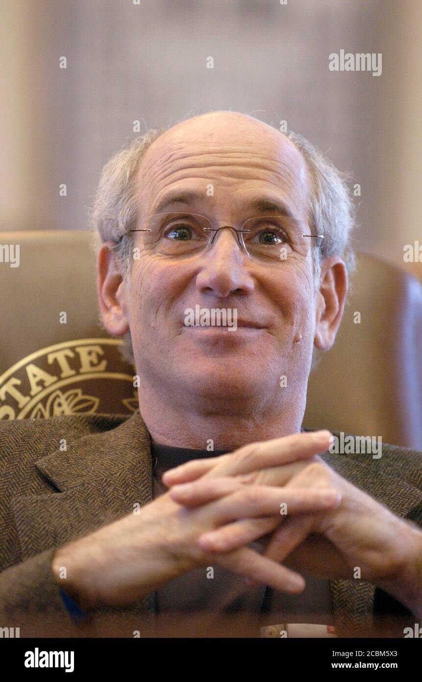 Louis sachar hi-res stock photography and images - Alamy