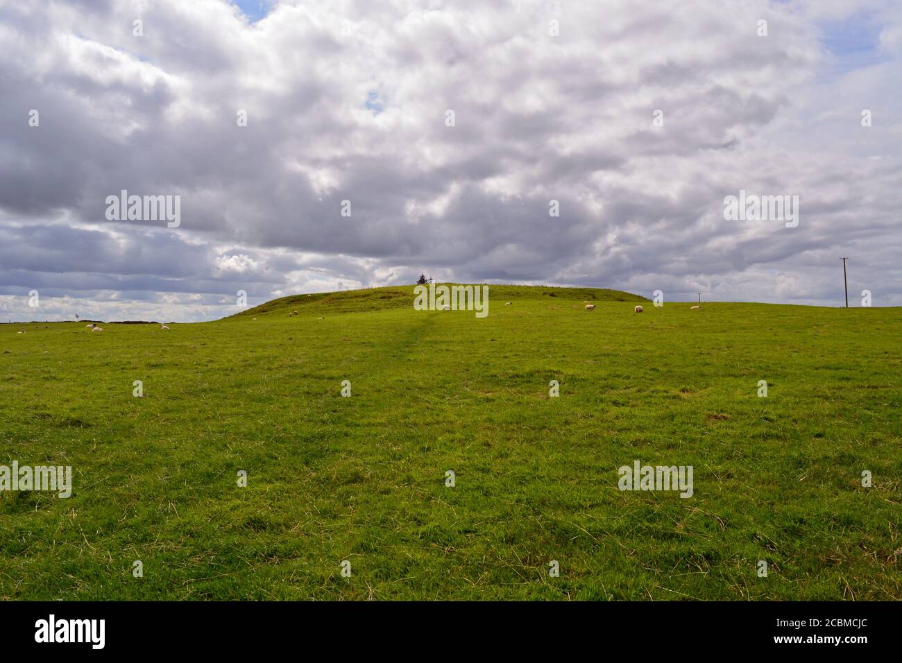 Rathcroghan, Ráth Cruachan, royal and ceremonial site in Connacht. The mound was once crowned with a massive wooden, round structure. Stock Photo