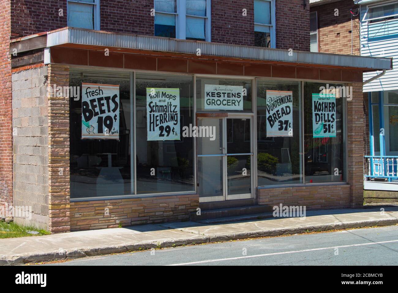 Kosher deli 1950s hires stock photography and images Alamy