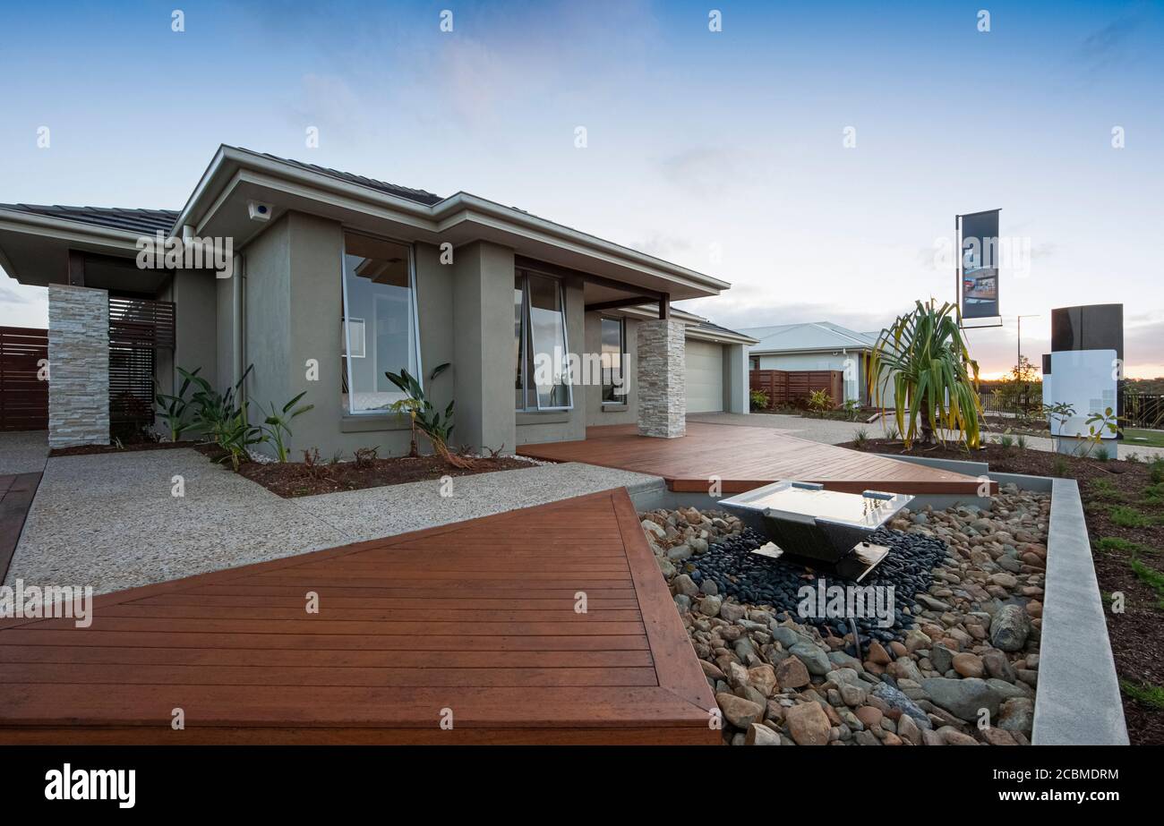 A modern and luxury house exterior view Stock Photo - Alamy