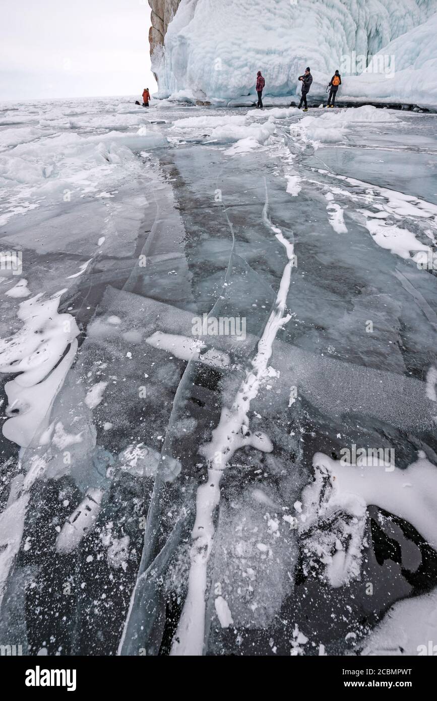Ice cracks on the frozen surface of Lake Baikal, Russia Stock Photo - Alamy