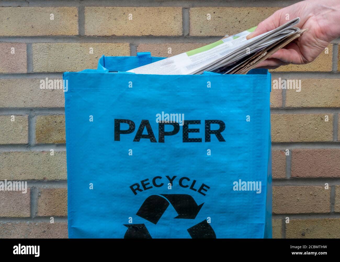 Sack wall hi-res stock photography and images - Alamy