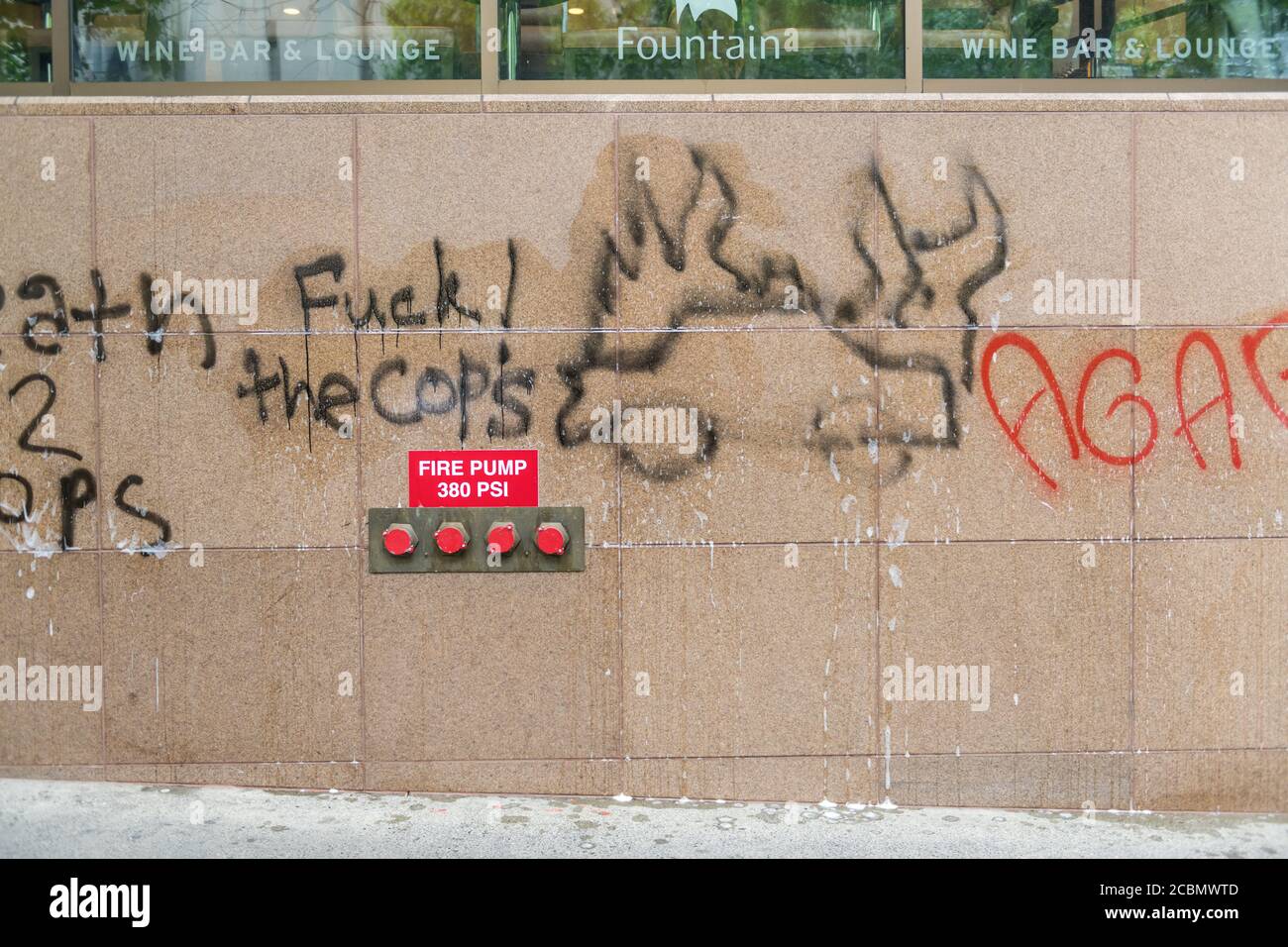 Crime business riot damage hi-res stock photography and images - Alamy