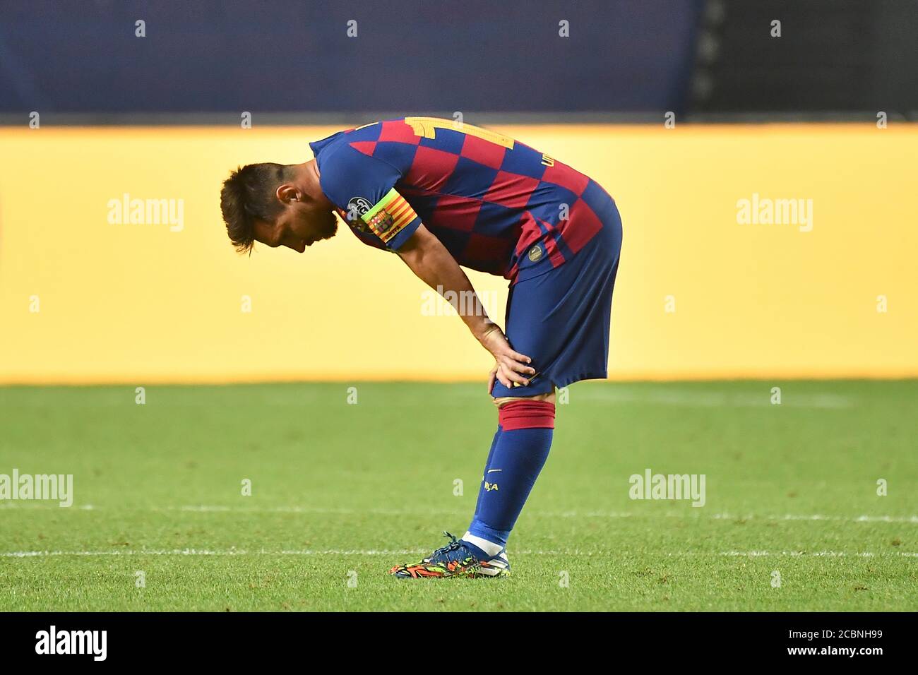 Bayern 8 2 barcelona hi-res stock photography and images - Alamy