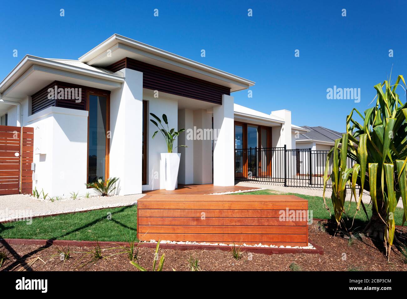 A modern and luxury house exterior design Stock Photo - Alamy