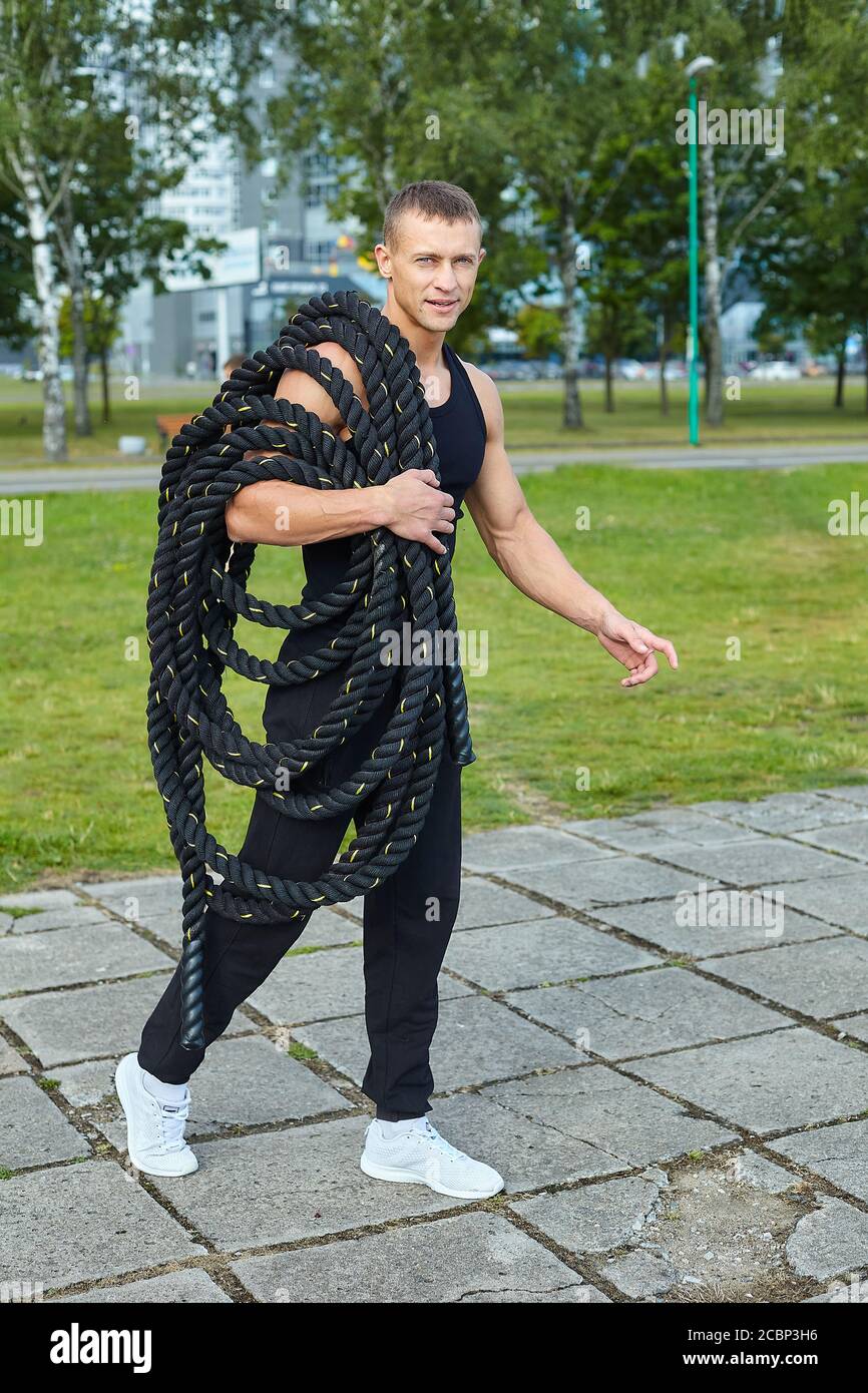 Outdoor fitness training gymnastic hi-res stock photography and images ...