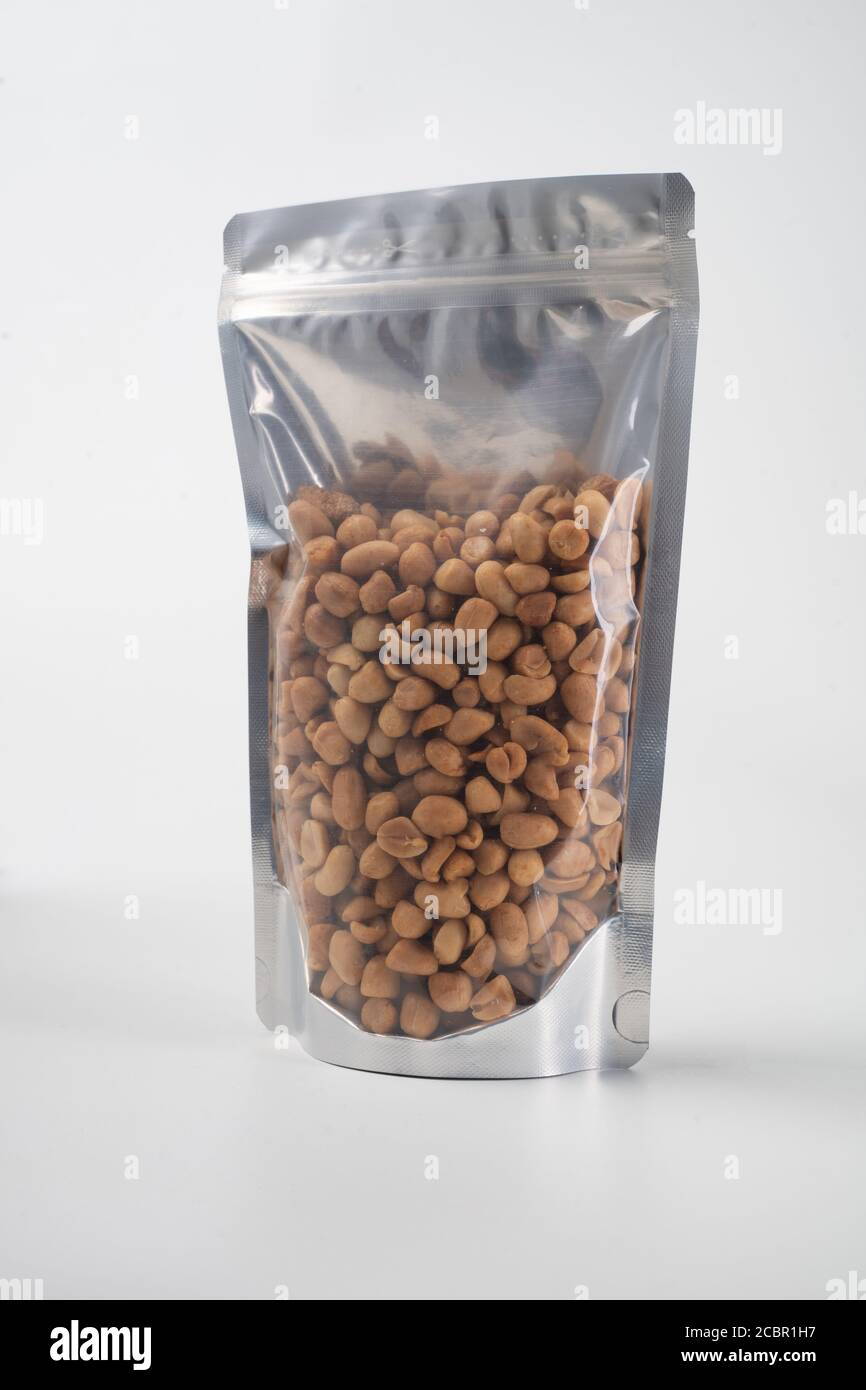 Download Transparent Blank Snack Standing Pouch Mockup Over White Background Stock Photo Alamy
