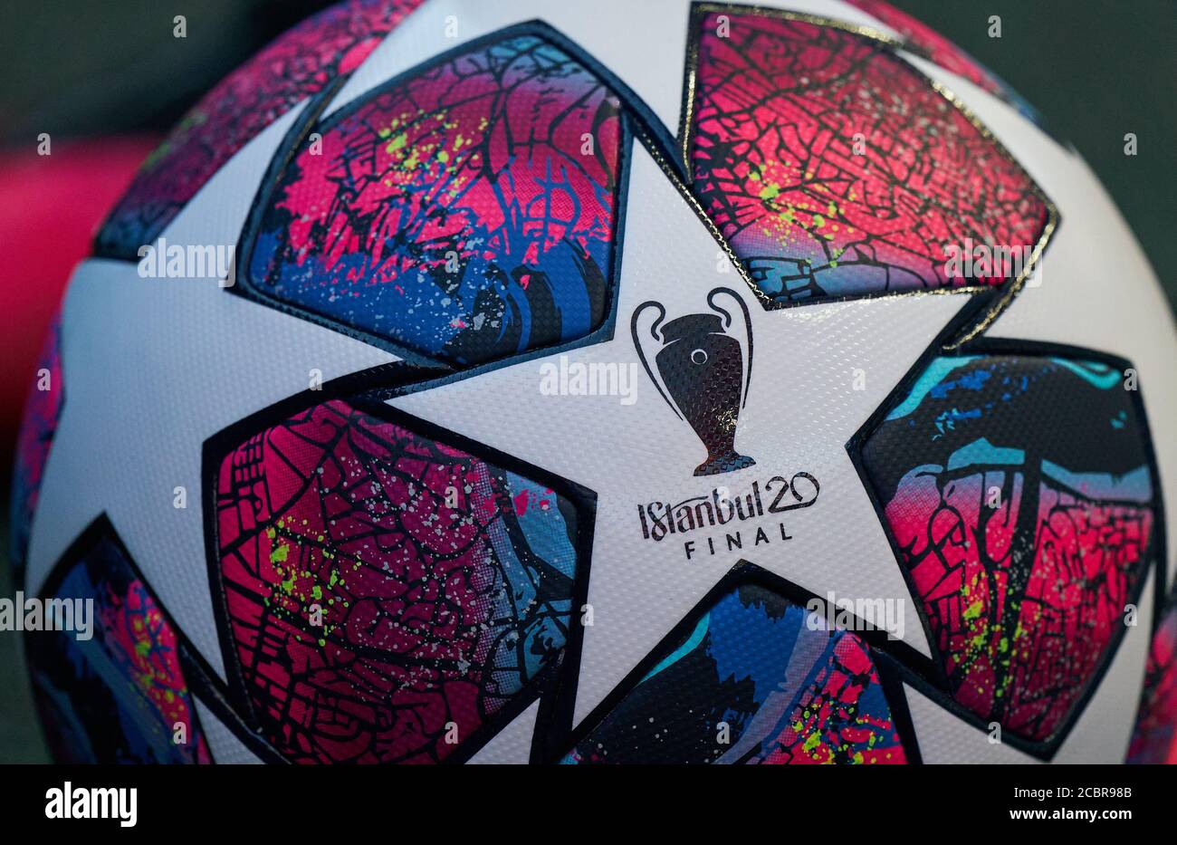 Lisbon, Lissabon, Portugal, 14th August 2020. official UEFA Champions League  match ball game ball Adidas Finale 19,leather ball, football, istanbul in  the quarterfinal UEFA Champions League match final tournament FC BAYERN  MUENCHEN -