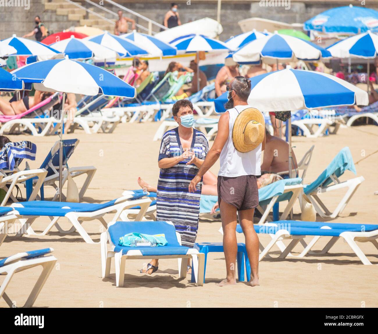 Las Palmas, Gran Canaria, Canary Islands, Spain. 15th August, 2020. People wearing face masks on