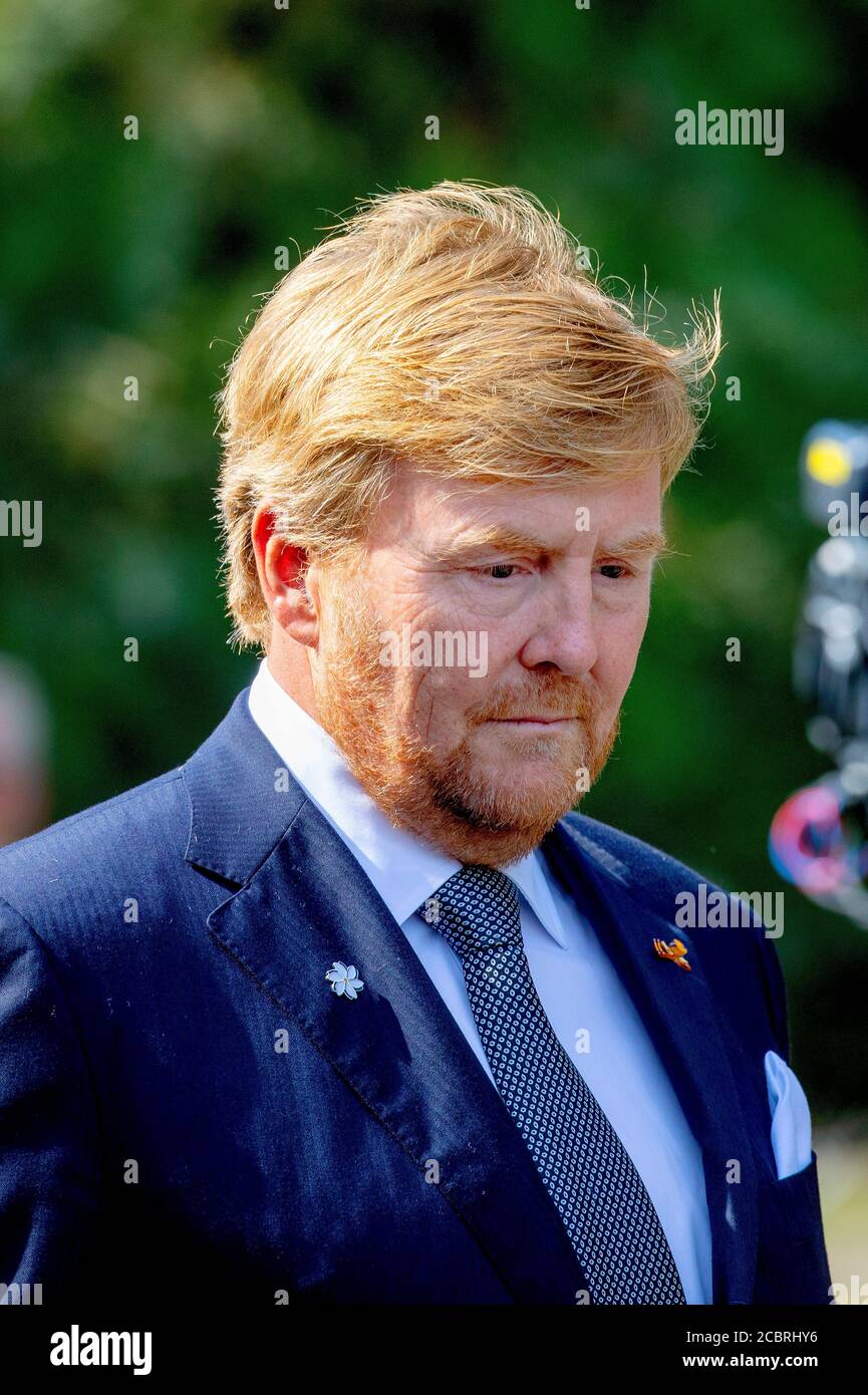 King Willem-Alexander of The Netherlands at the Indisch Monument in The Hague, on August 15, 2020, to attend the national commemoration of the capitulation of Japan on August 15, 1945, for all victims of the Japanese occupation of the Dutch East IndiesPhoto: Albert Nieboer /  Netherlands OUT / Point de Vue OUT | Stock Photo