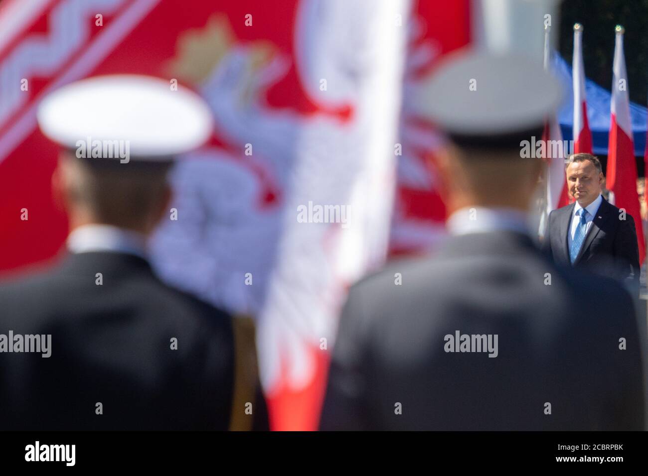 Warsaw, Poland. 15th Aug, 2020. August 15, 2020, Warsaw, Poland: Pilsudski Square - Feast of the Polish Army Holiday - a ceremonial briefing guard at the Tomb of the Unknown Soldier with the participation of the President of the Republic of Poland Andrzej Duda and invited guests.In the photo: President of the Republic of Poland Andrzej Duda Credit: Grzegorz Banaszak/ZUMA Wire/Alamy Live News Stock Photo