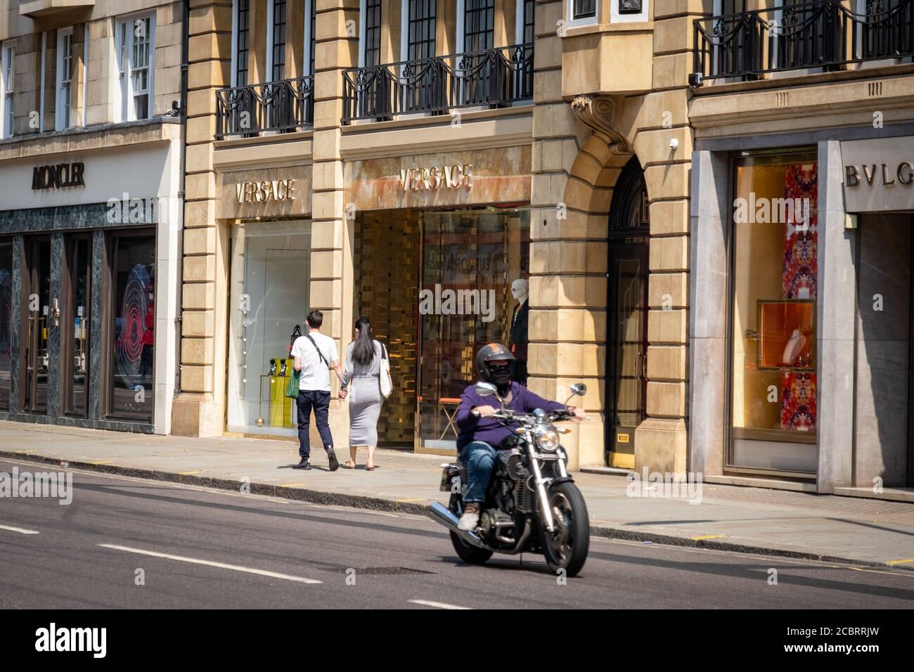 Sloane street london shopping hi-res stock photography and images - Alamy
