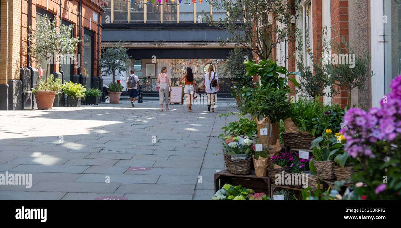 London- August, 2020: Pavilion Road in Chelsea / Knightsbridge area of south west London- an attractive road of shops and eateries Stock Photo