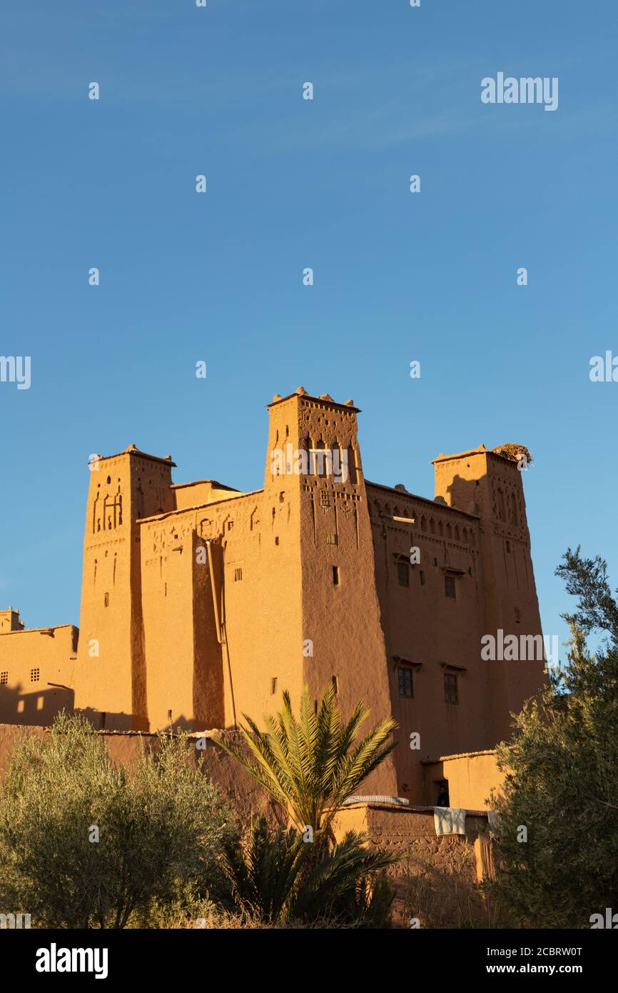 ait-ben-haddou-ksar-morocco-ancient-fortress-that-is-a-unesco-heritage