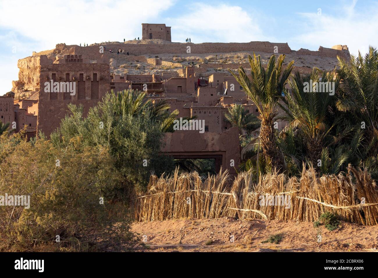ait-ben-haddou-ksar-morocco-ancient-fortress-that-is-a-unesco-heritage