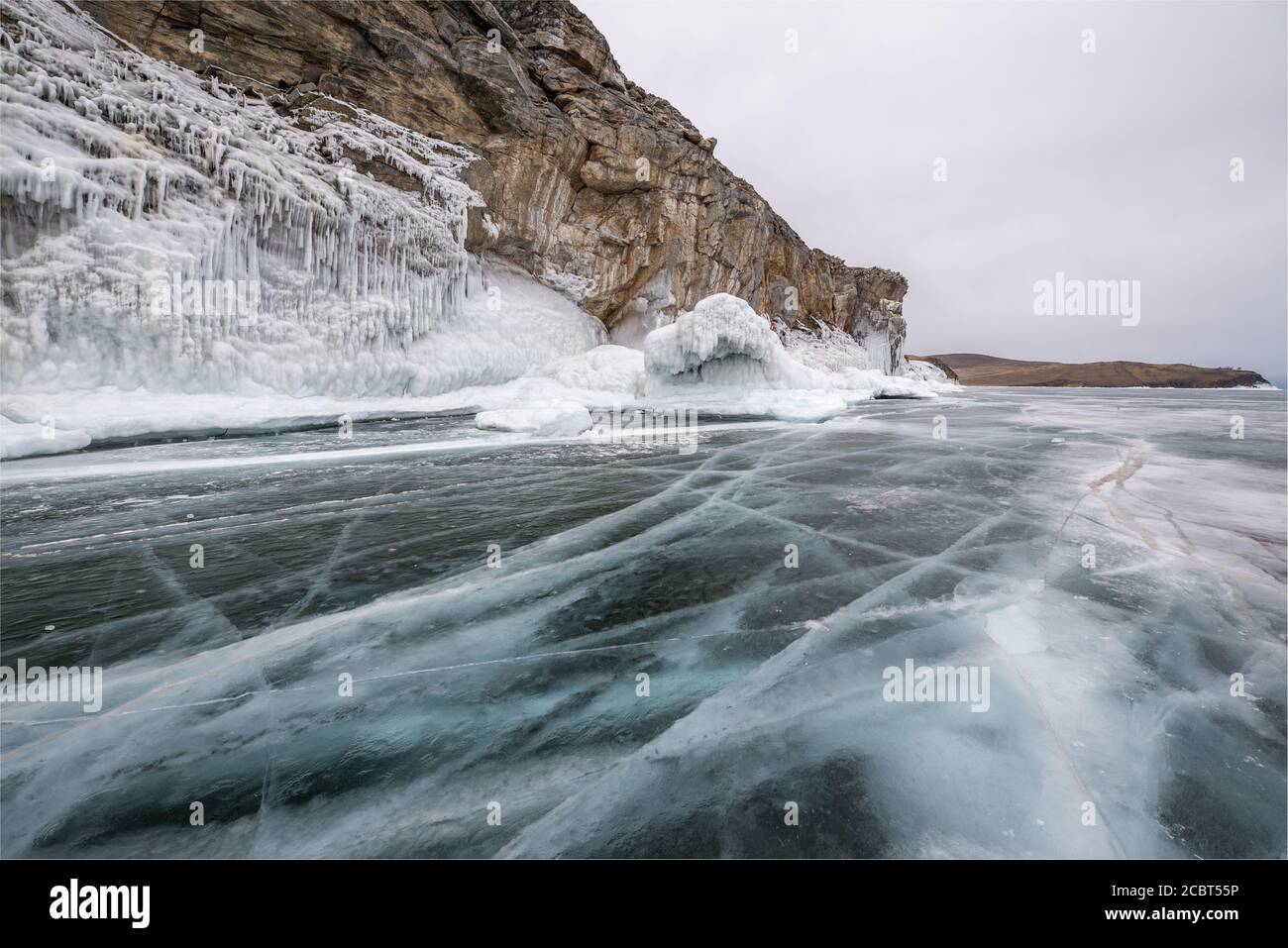 Ice cracks on the frozen surface of Lake Baikal, Russia Stock Photo - Alamy