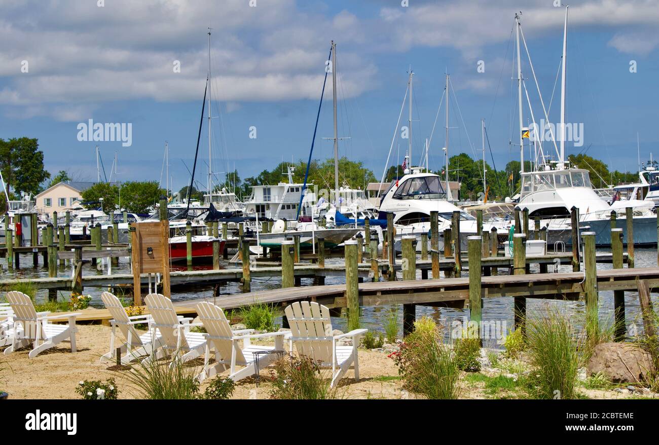 Boats on Solomon's Island Stock Photo Alamy