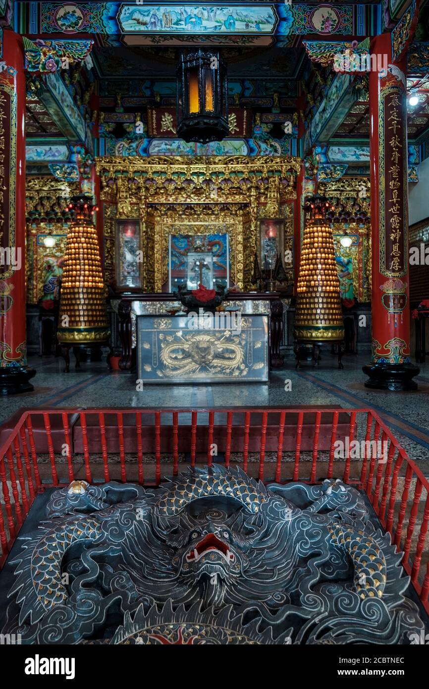 Taiwanese temple hi-res stock photography and images - Alamy