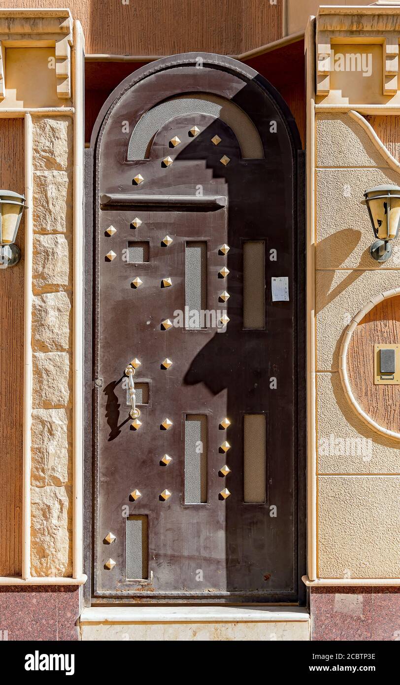 Saudi Arabian doors Stock Photo Alamy
