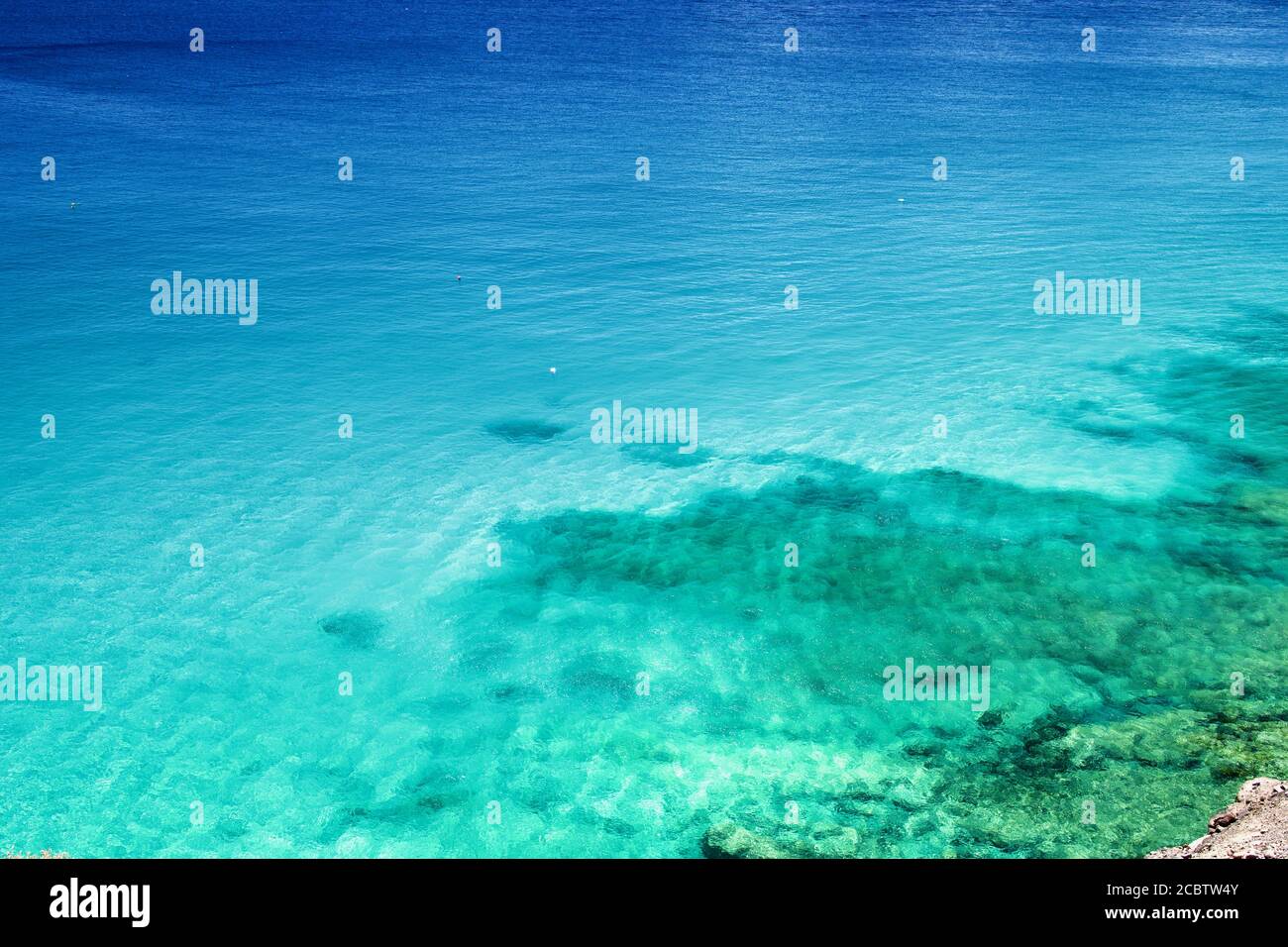 Stunning View Of Turquoise Ocean Water In Fuerteventura Stock Photo Alamy stunning-view-of-turquoise-ocean-water-in-fuerteventura-stock-photo-alamy