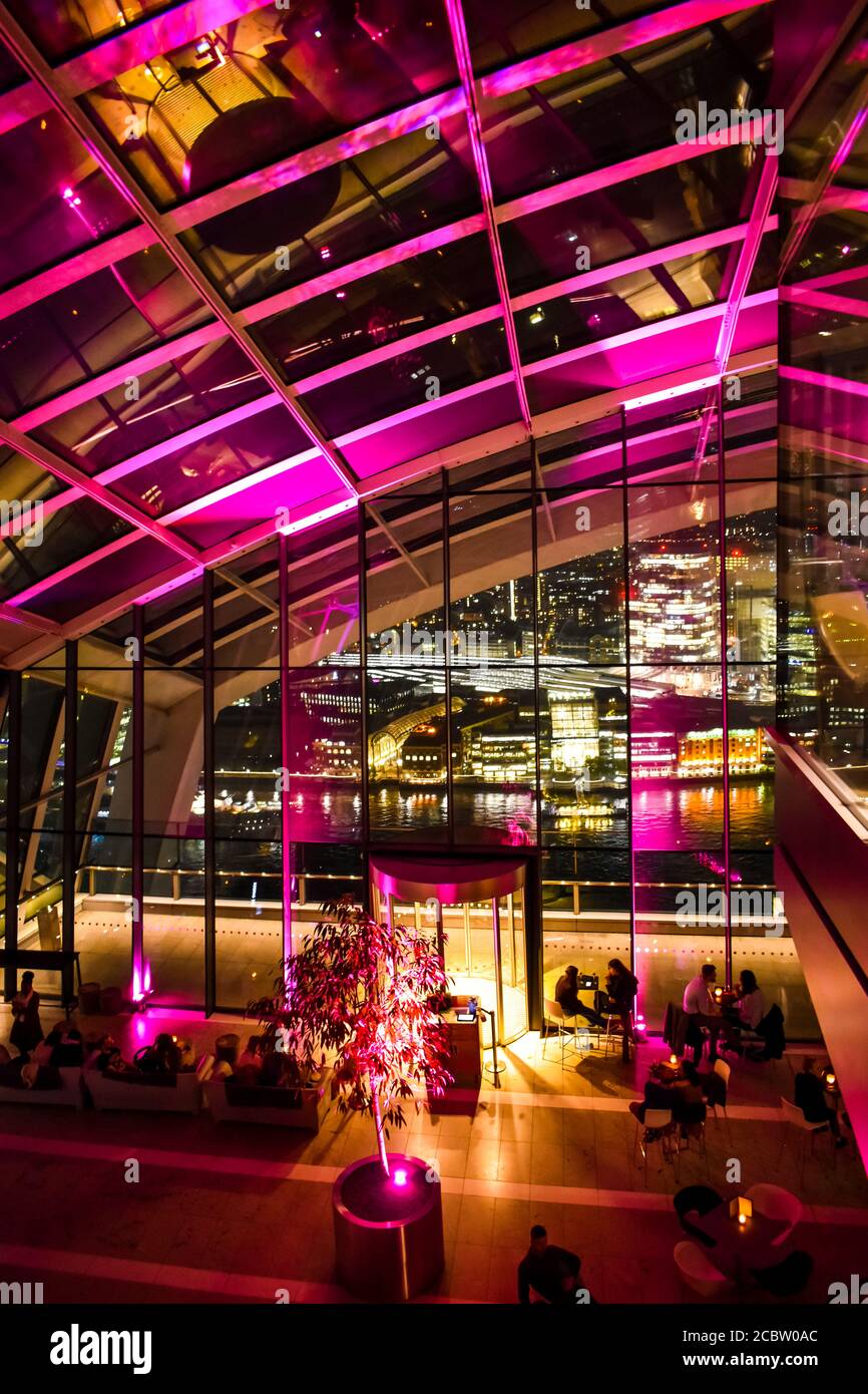 Sky garden visit hi-res stock photography and images - Alamy
