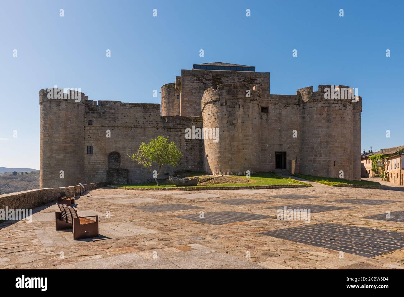 Castelo de los Condes de Benavente Stock Photo