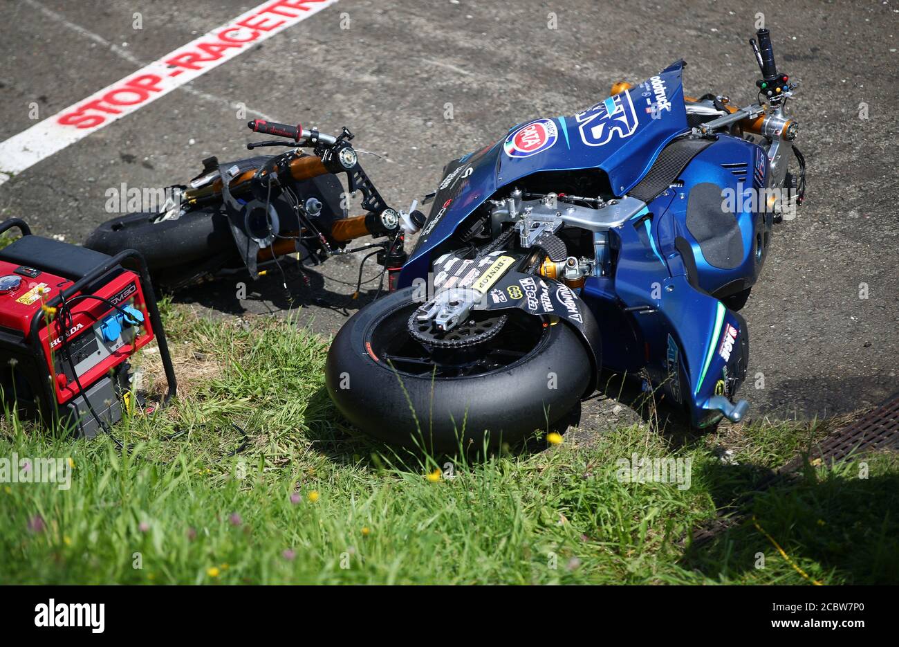 moto gp austria 2020 crash