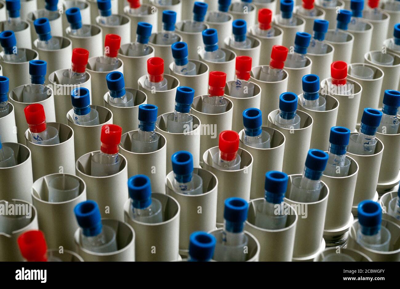 Research testing hi-res stock photography and images - Alamy