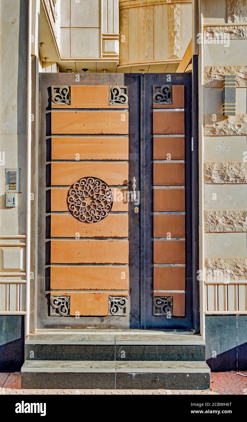 Saudi Arabian doors Stock Photo Alamy
