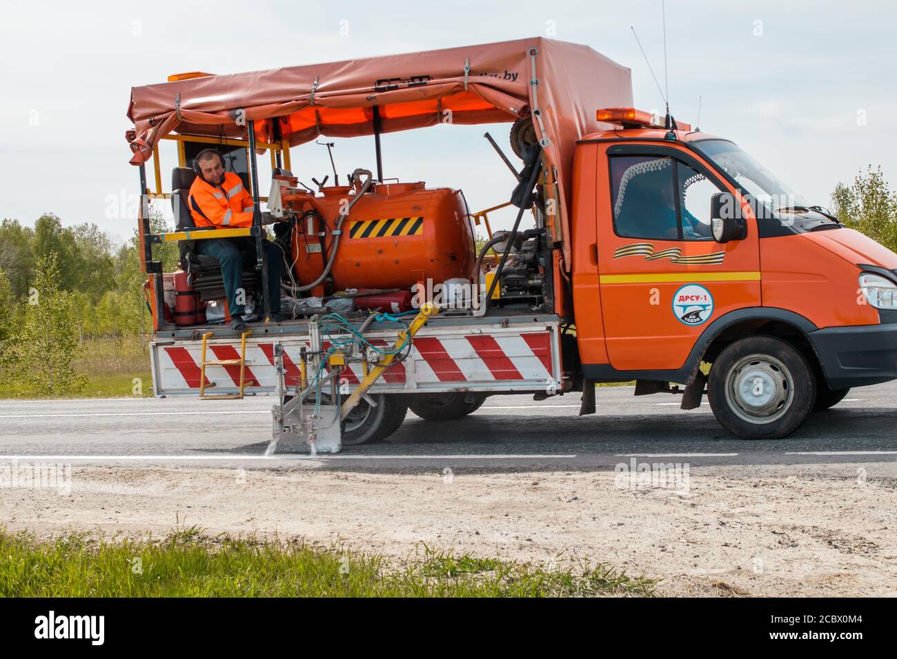 Line marking machine hi-res stock photography and images - Alamy
