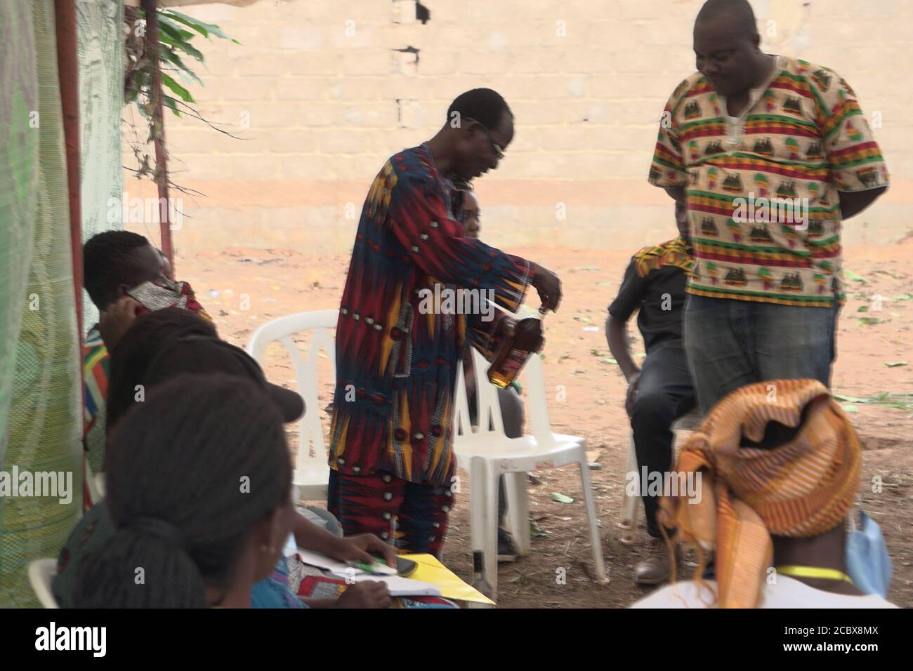 Abidjan culture hi-res stock photography and images - Alamy