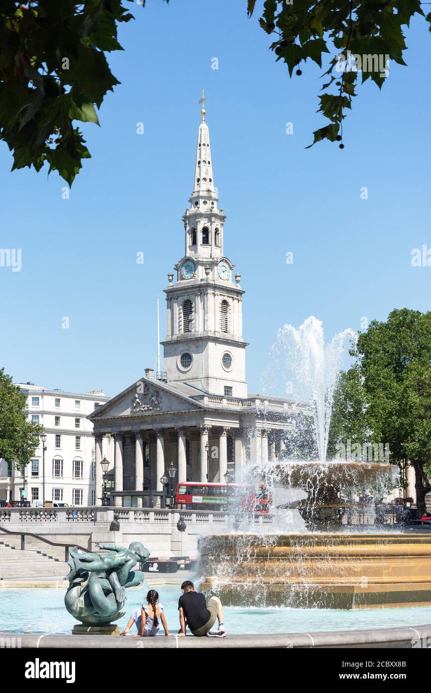 Fountain and St Martin-in-the-Fields Church, Trafalgar Square, City of Westminster, Greater London, England, United Kingdom Stock Photo