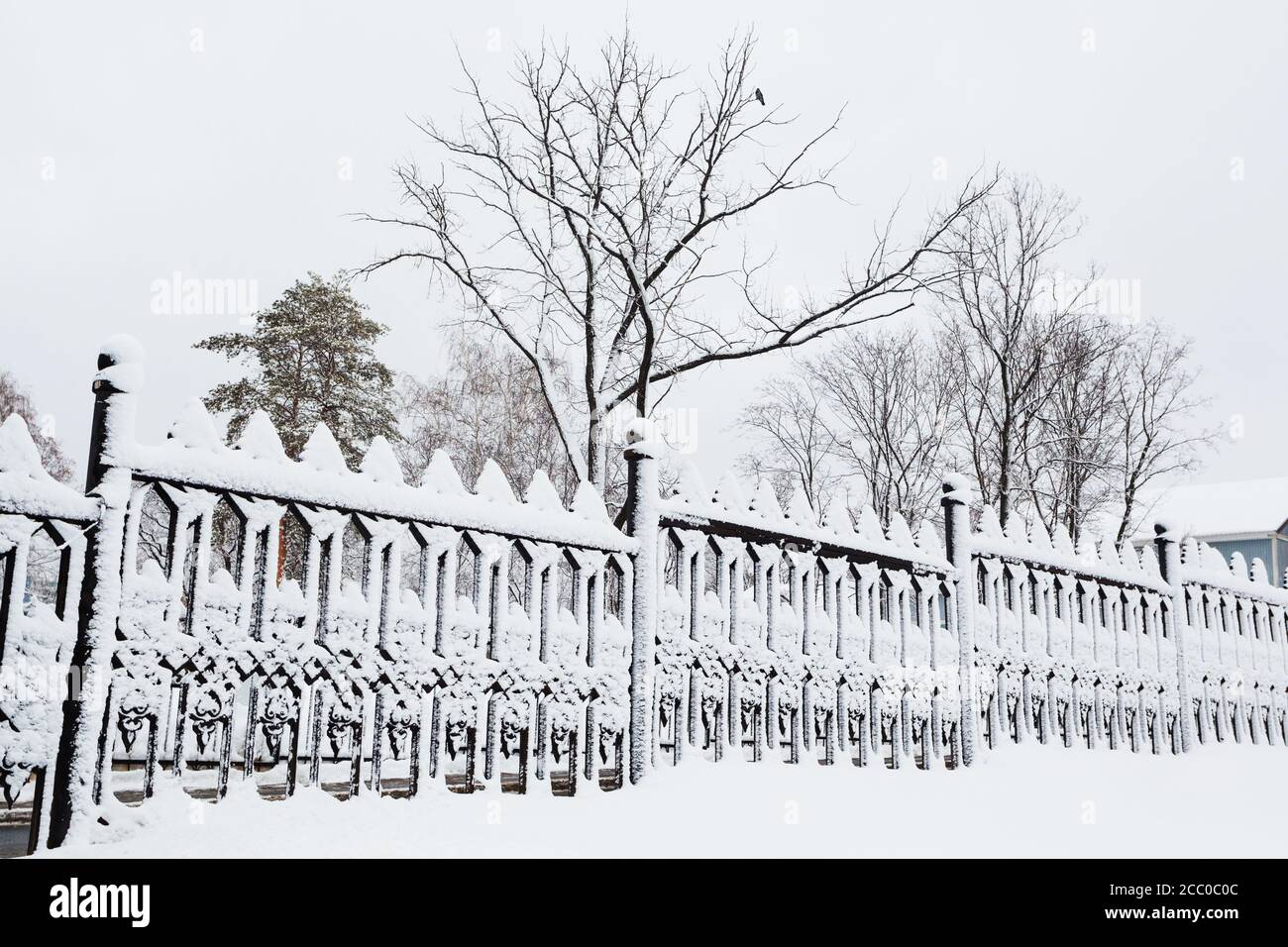 Winter scenic snowy fence hi-res stock photography and images - Alamy