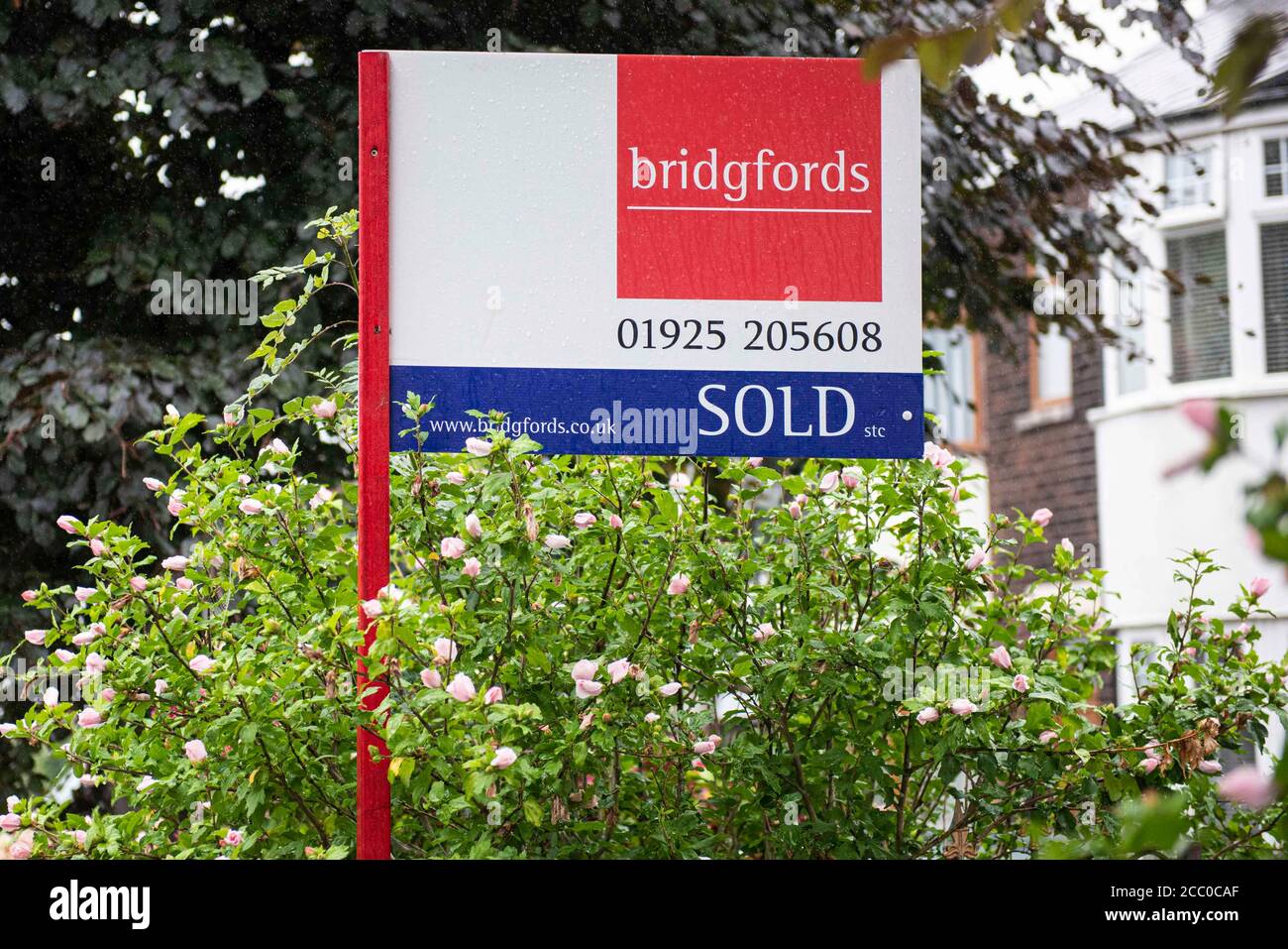 Newton le willows hires stock photography and images Alamy