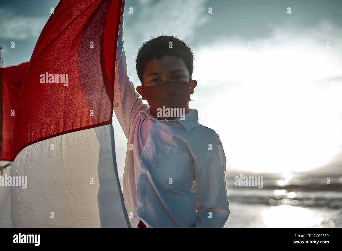Boy waving indian flag hi-res stock photography and images - Alamy