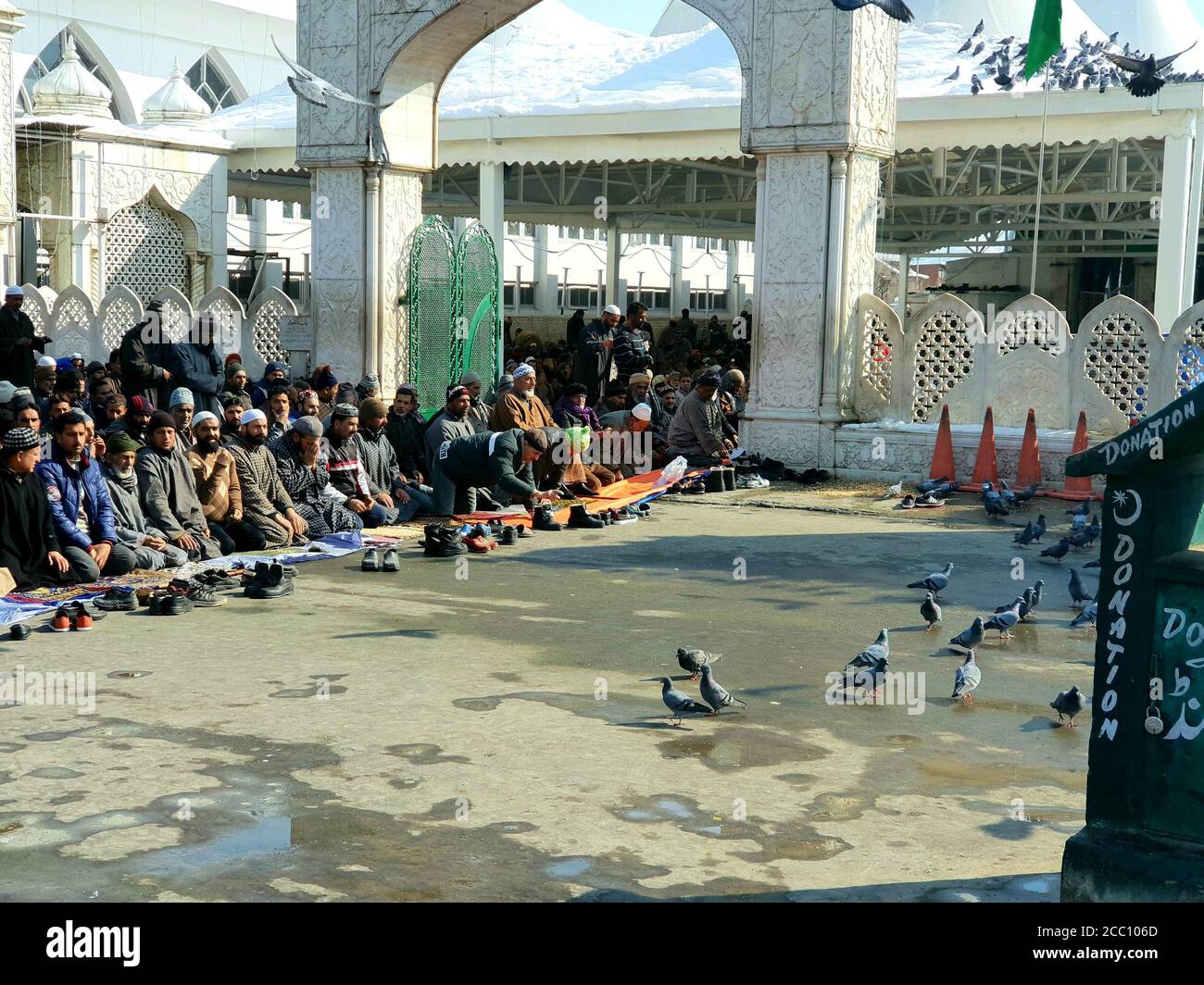 2019 Dargah Hazratbal srinagar famous religious place in srinagar jammu