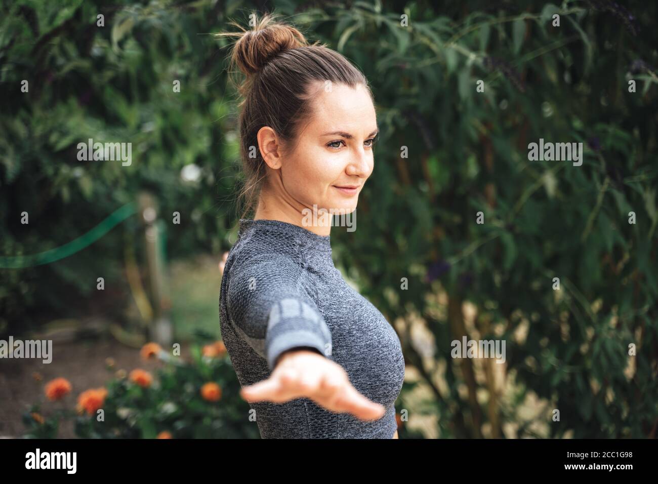 Arms in outstretched position hi-res stock photography and images - Alamy