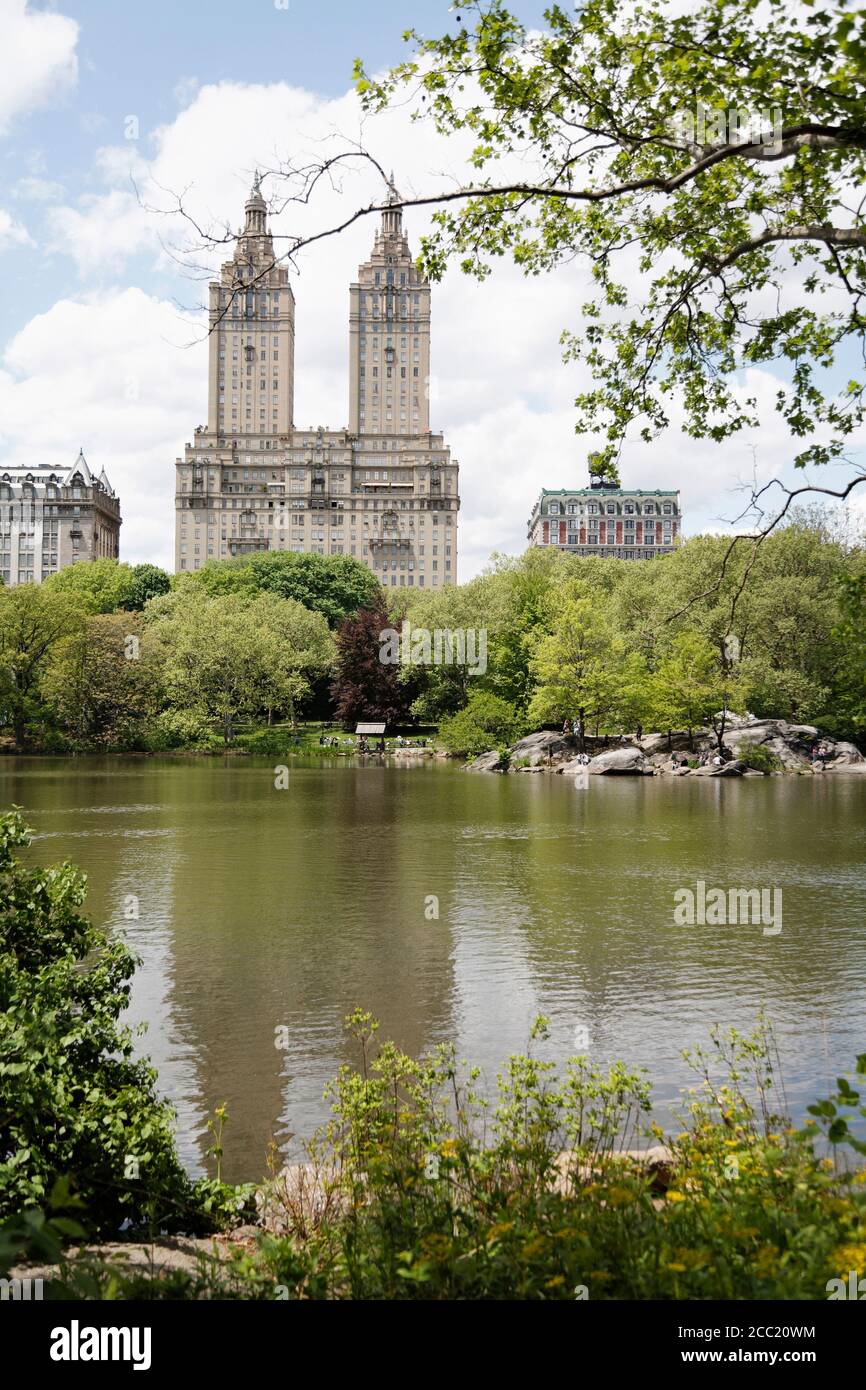 Vew of dakota building from central park hires stock photography and