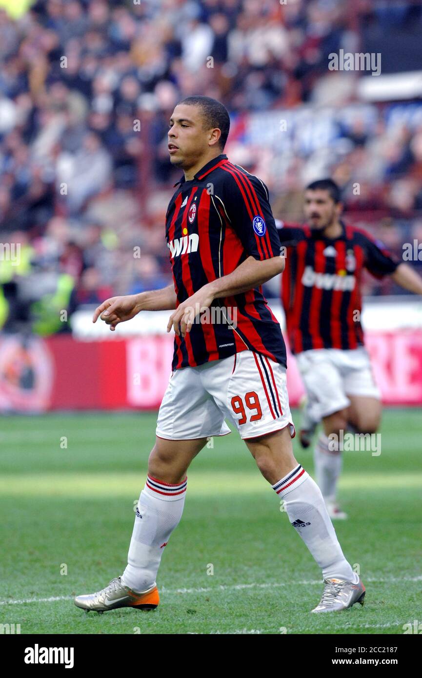 Milan Italy, 11 March 2007, "Meazza " Stadium, Serious Football  Championship A 2006/2007, FC Inter - AC Milan: Ronaldo during the match  Stock Photo - Alamy