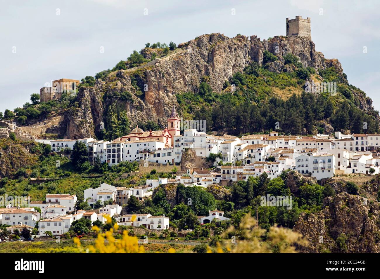 Spain, Andalusia, White mountain village of Zahara de la Sierra Stock ...