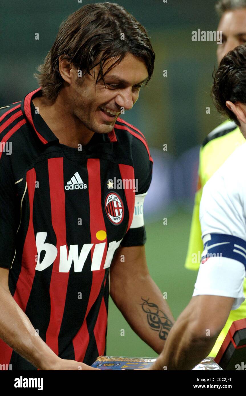 Milan Italy, 31August 2006, "San Siro" Stadium, Trofeo TIM (Tim Trophy)  2006, FC Inter - AC Milan - FC Juventus : Paolo Maldini before the match  Stock Photo - Alamy