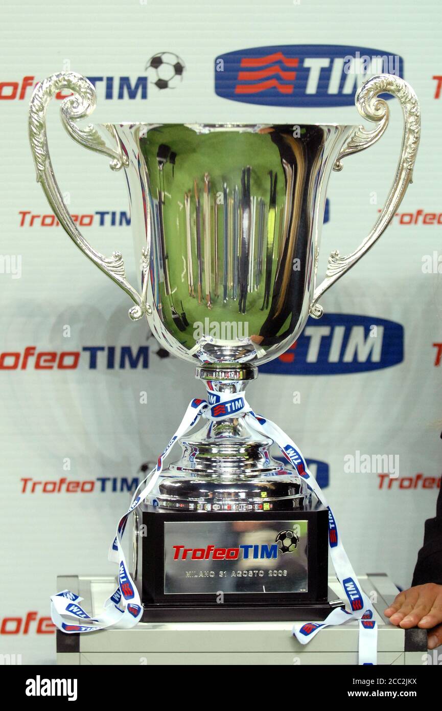 Tim trophy 2006 hires stock photography and images Alamy