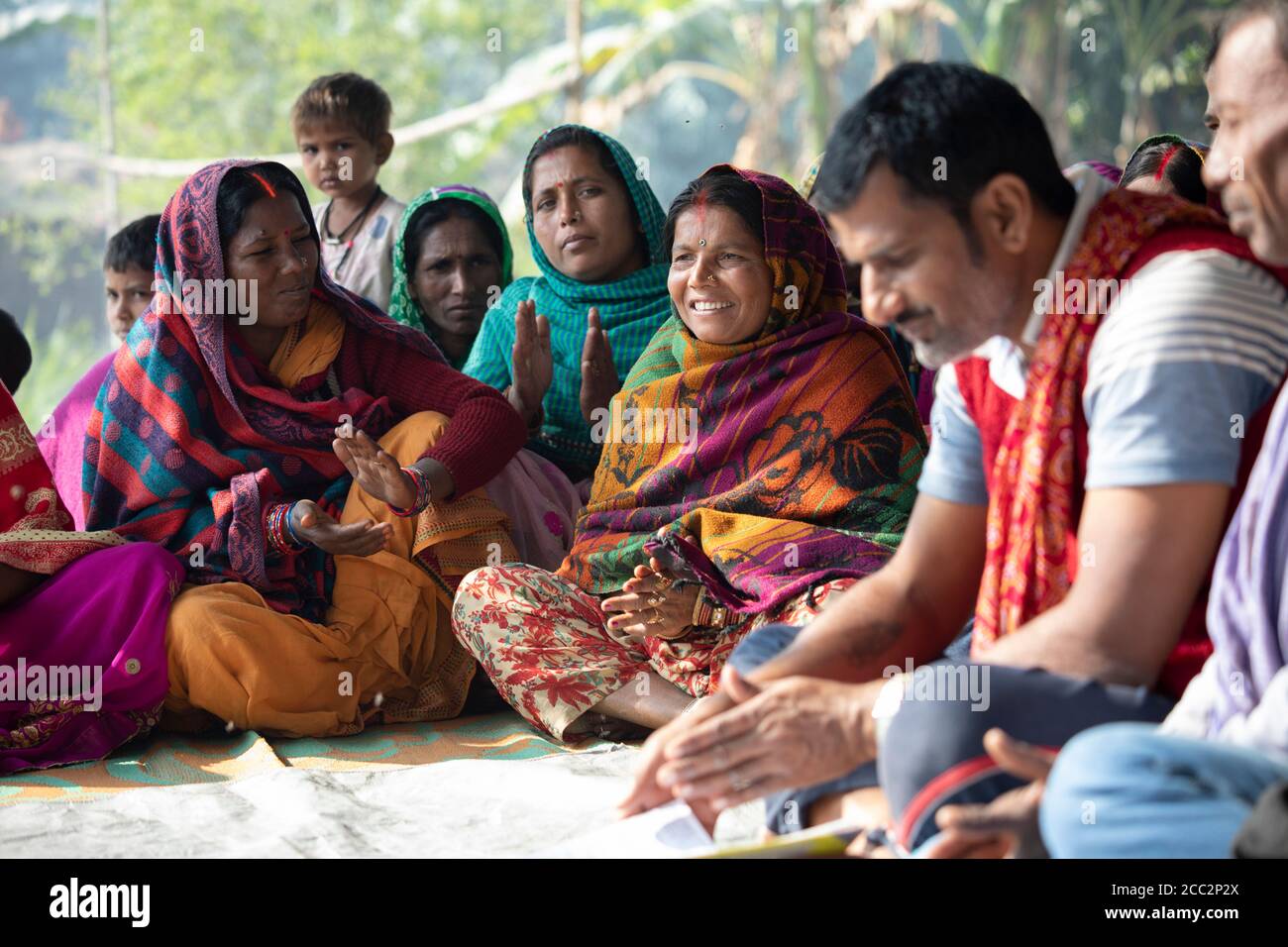 Community organization hi-res stock photography and images - Alamy