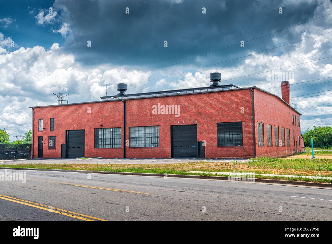 Brick garage hires stock photography and images Alamy