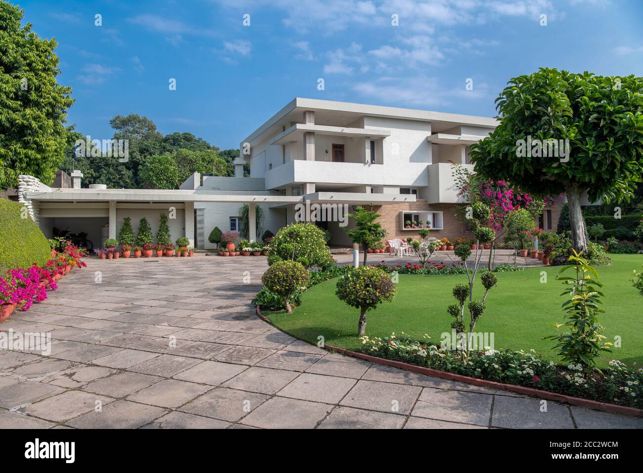 Beautiful house and garden Chandigarh Punjab India Stock Photo - Alamy