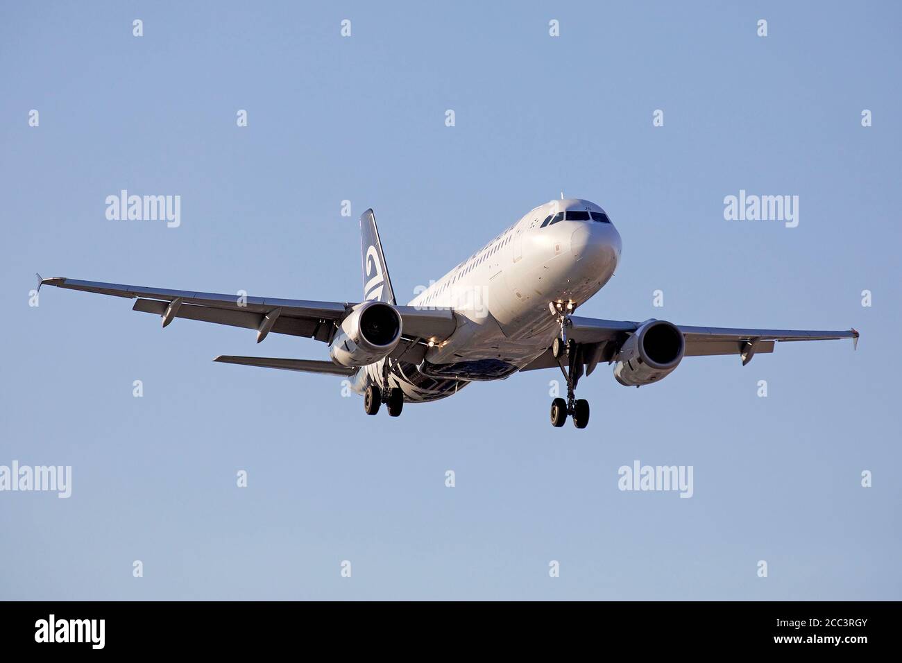 Air New Zealand Airbus A320 approaching Sydney Airport Stock Photo
