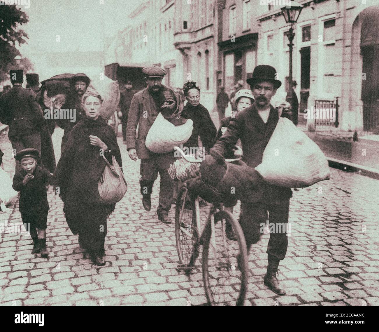 Belgian refugees arrive in the Netherlands. 1914. Stock Photo