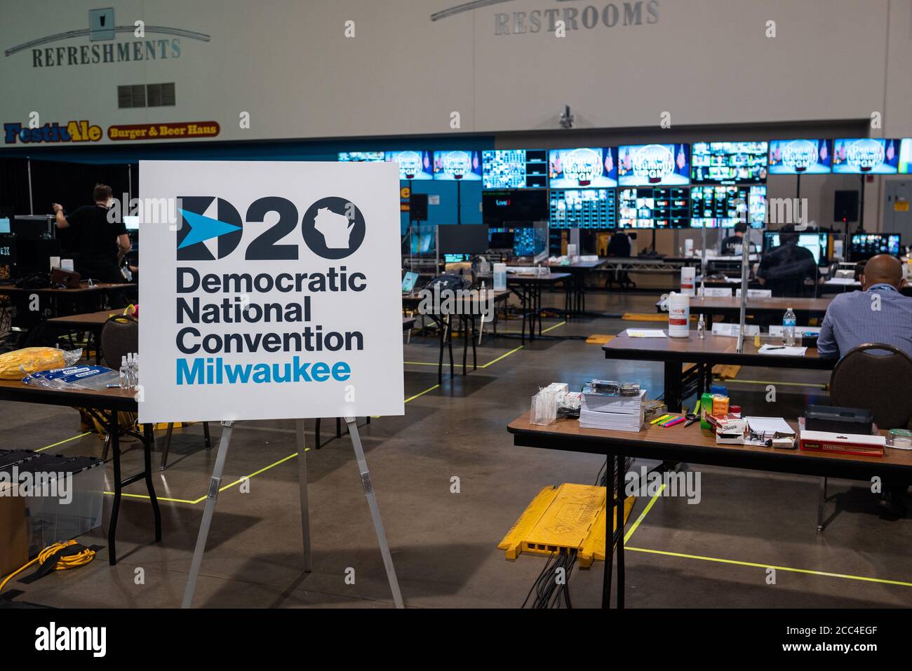 (200818) -- WASHINGTON, D.C., Aug. 18, 2020 (Xinhua) -- Photo taken on Aug. 17, 2020 shows the control room of the virtual Democratic National Convention in Milwaukee, Wisconsin, the United States.  The almost entirely virtual 2020 U.S. Democratic National Convention kicked off on Monday night.   During the four-day event, presumptive Democratic presidential nominee Joe Biden will accept the nomination and California Senator Kamala Harris will be nominated for his running mate. (2020 Democratic National Convention/POOL via Xinhua) Stock Photo