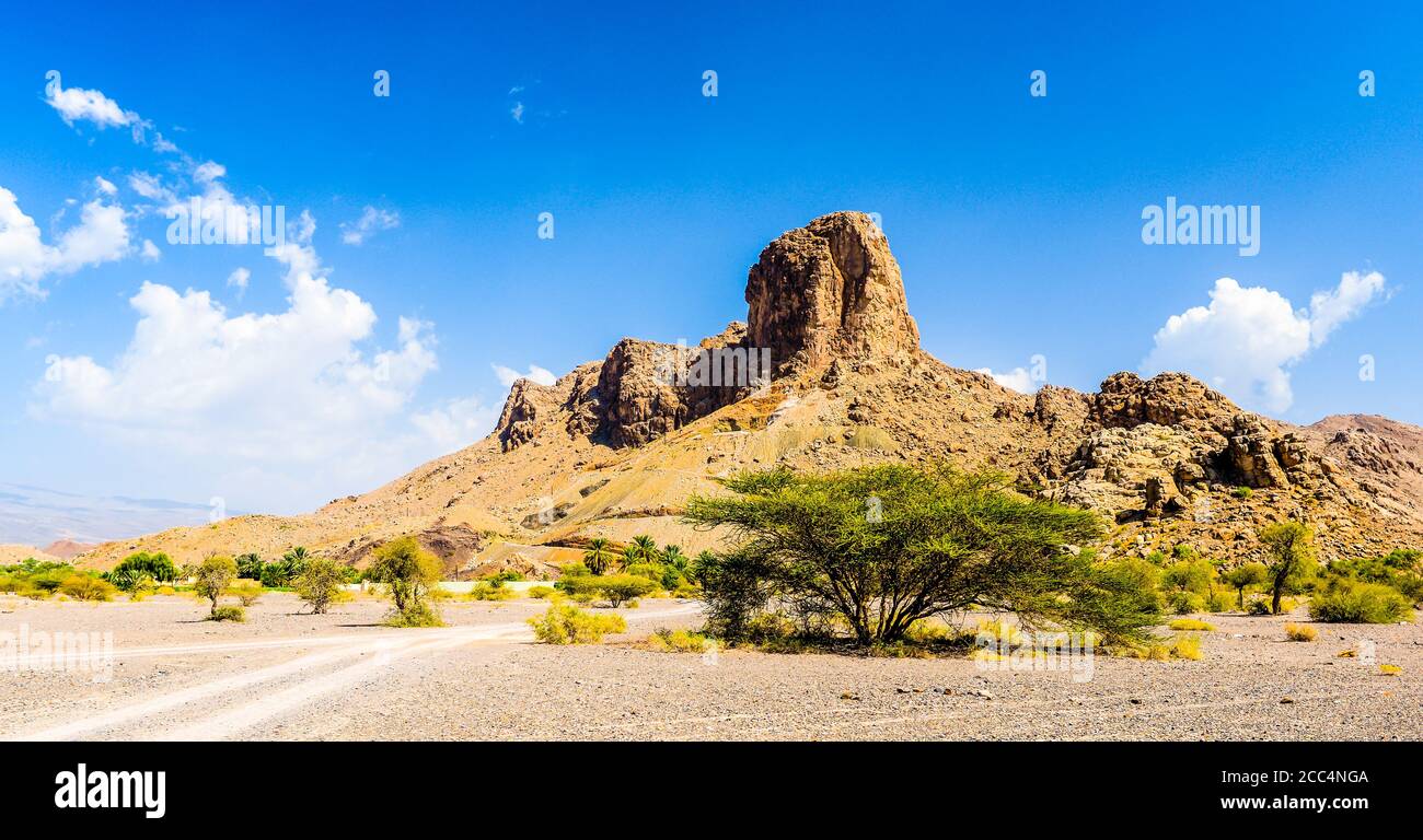A outstanding rock along the way to Jebel Shams in Oman Stock Photo