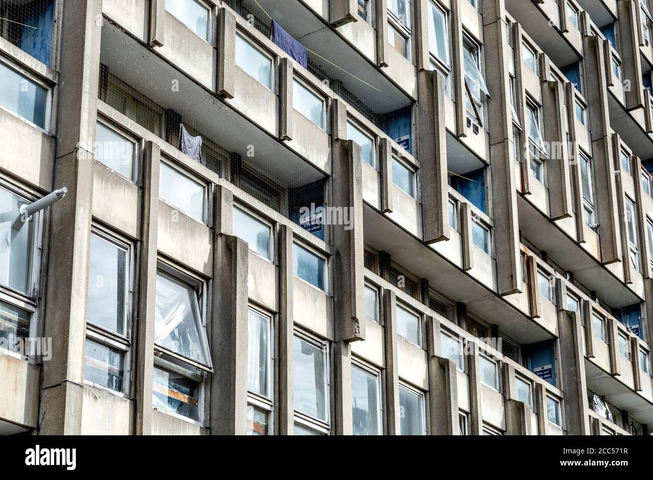 Close-up of Robin Hood Gardens brutalist residential council estate in Poplar, Tower Hamlets, London, UK Stock Photo